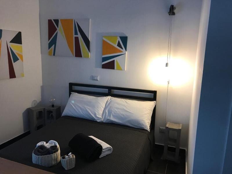 Bed And Breakfast Style image