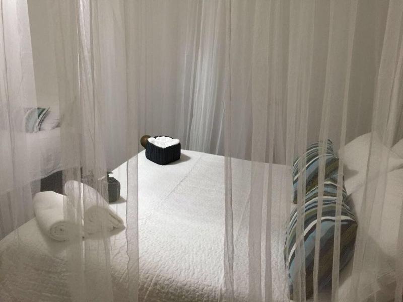 Bed And Breakfast Style image