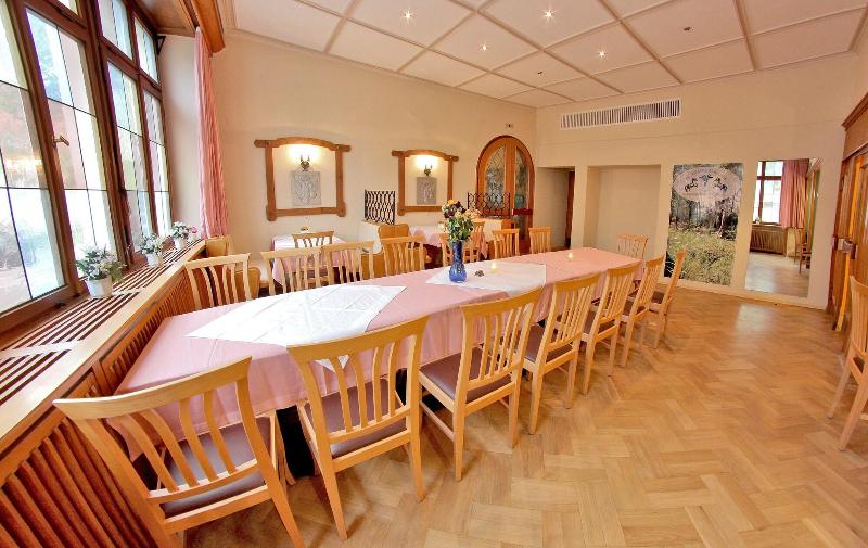 Gesundheitshotel Ra Ssle image