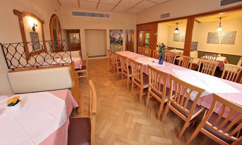 Gesundheitshotel Ra Ssle image