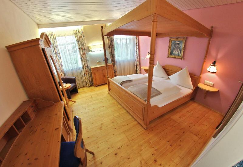 Gesundheitshotel Ra Ssle image