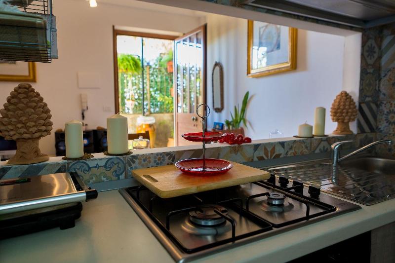 La Casa Gialla image