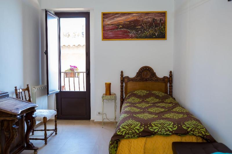 La Casa Gialla image