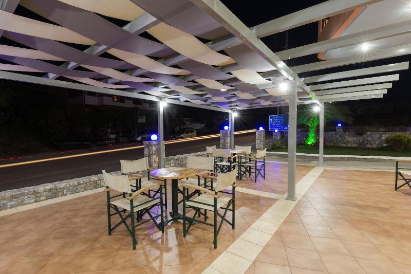Avenue Hotel — photo 5