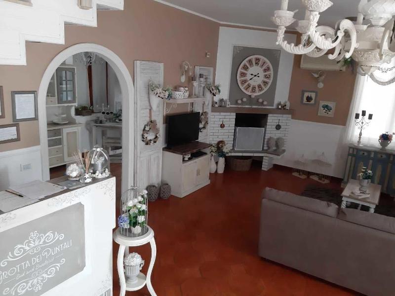 Grotta Dei Puntali image