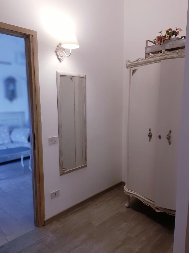 Grotta Dei Puntali image