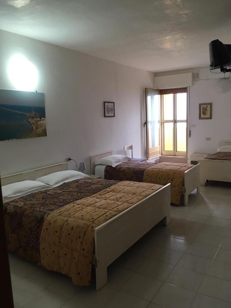Hotel Gardenia image