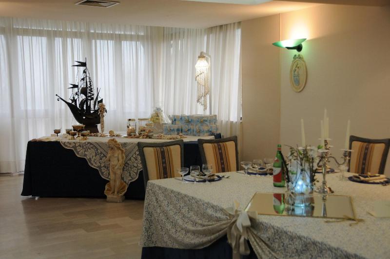 Hotel Gardenia image