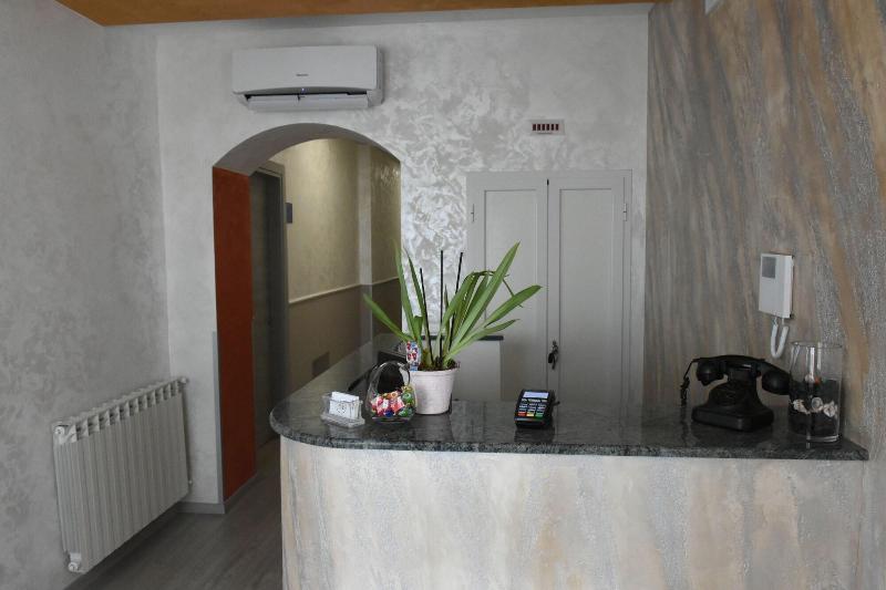 Albano Station Rooms image