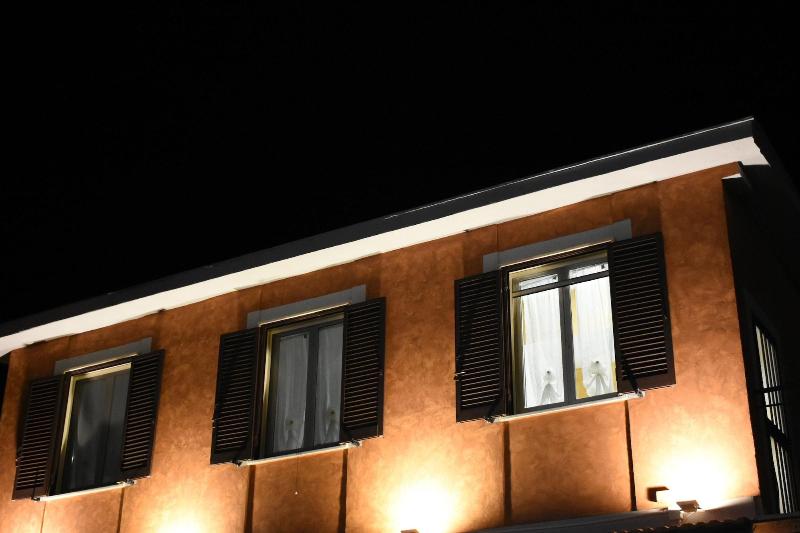 Albano Station Rooms image