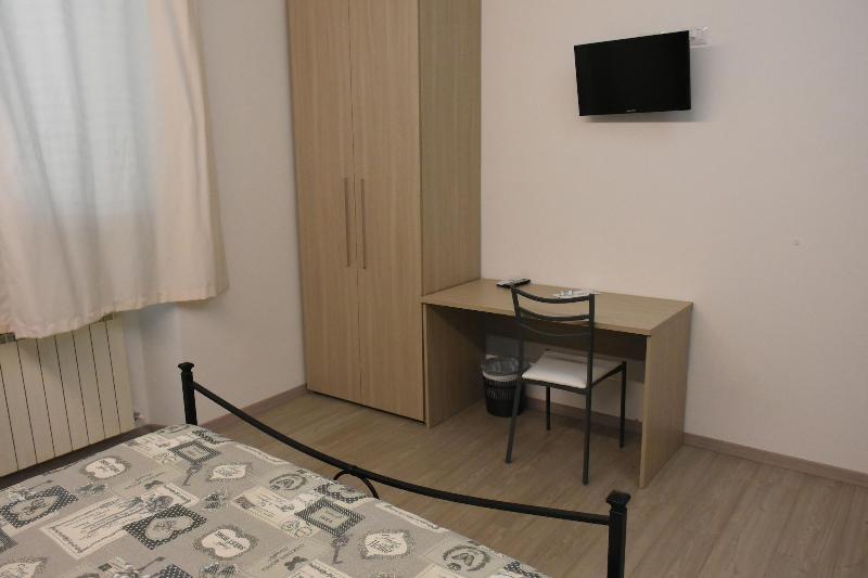 Albano Station Rooms image
