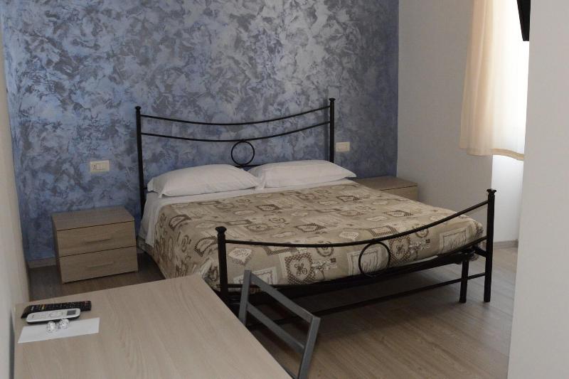 Albano Station Rooms image
