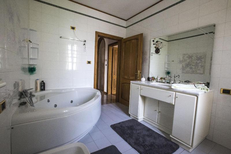 Villa Berra B B Riva Del Po image