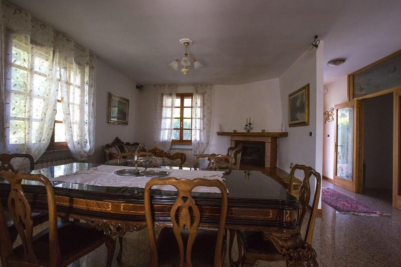 Villa Berra B B Riva Del Po image