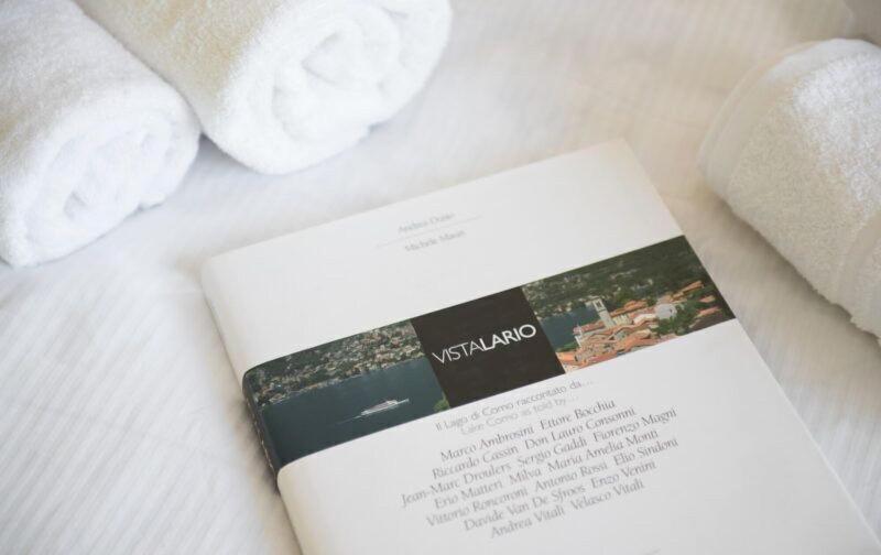 Bluelake Inn Ostello image