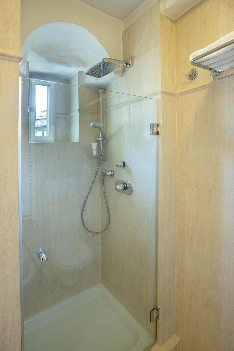 Dynasty Suites image