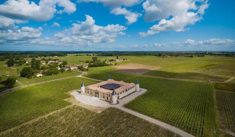 Cha Teau Tour Saint Fort image