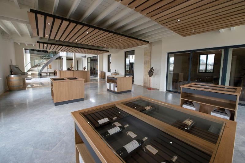 Cha Teau Tour Saint Fort image