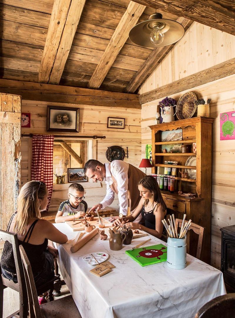 Le Refuge De La Traye image