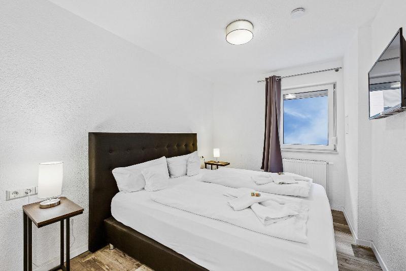 Hotel Phoenix image
