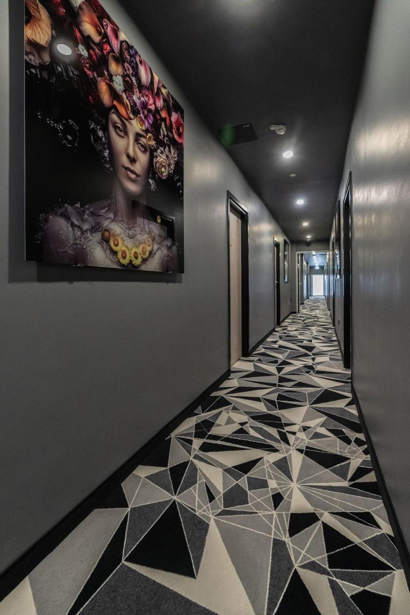Libarty Hotels image