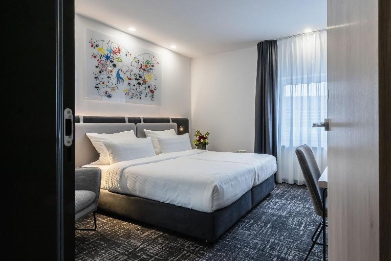 Libarty Hotels image