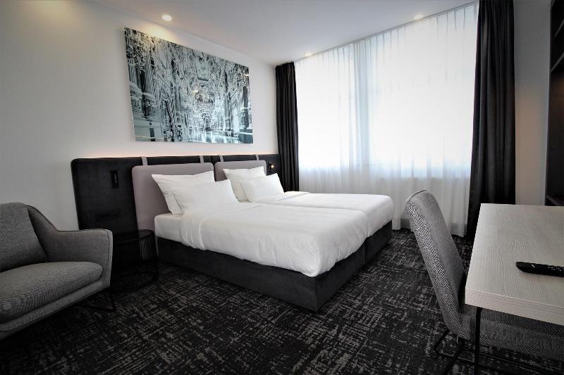 Libarty Hotels image