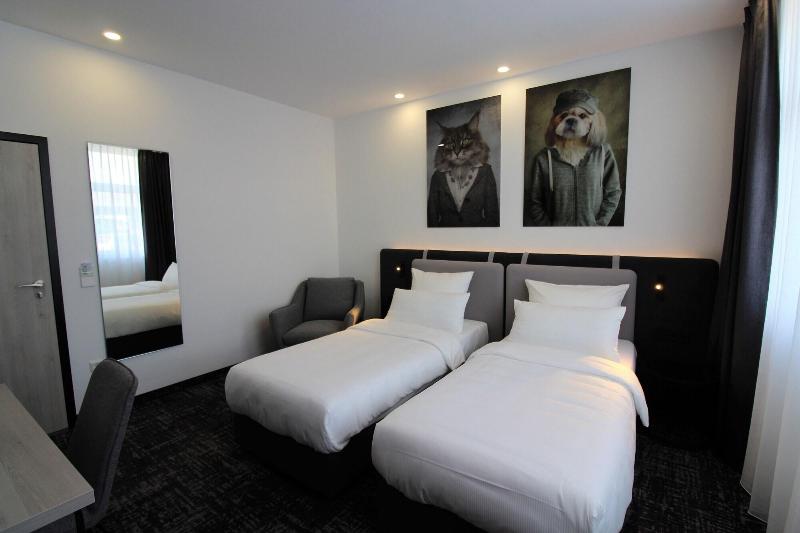 Libarty Hotels image