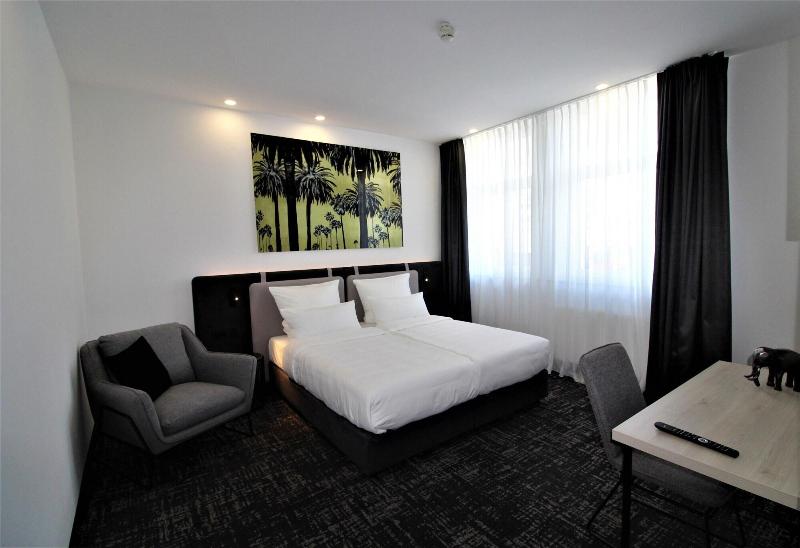 Libarty Hotels image