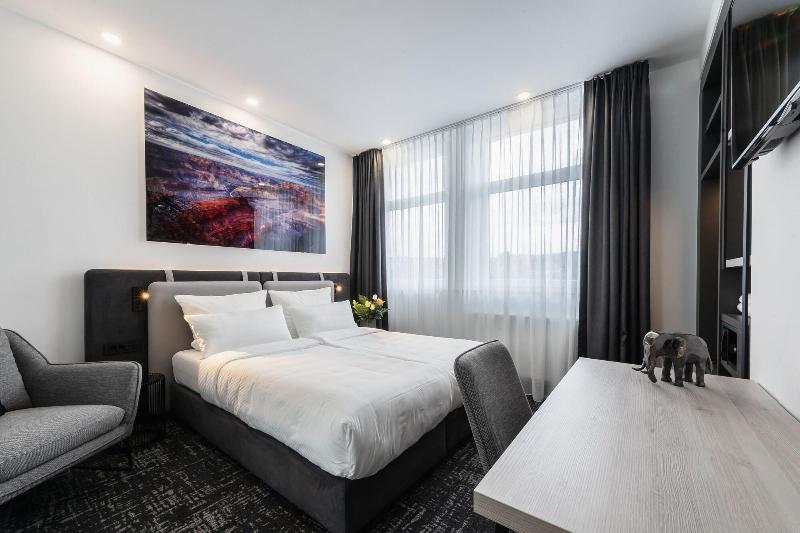 Libarty Hotels image