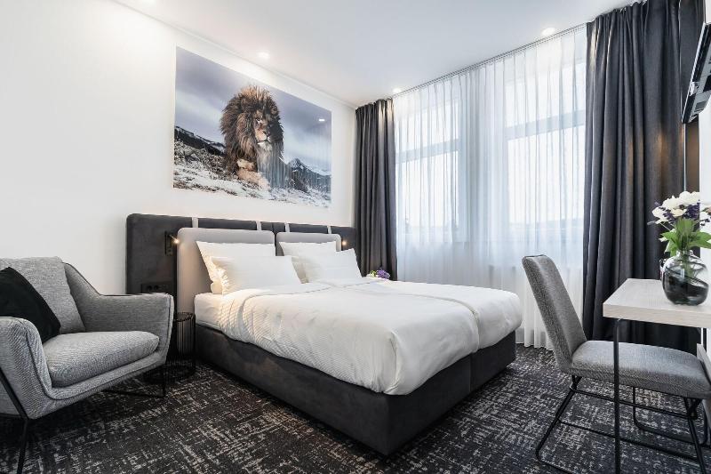 Libarty Hotels image