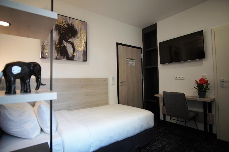 Libarty Hotels image
