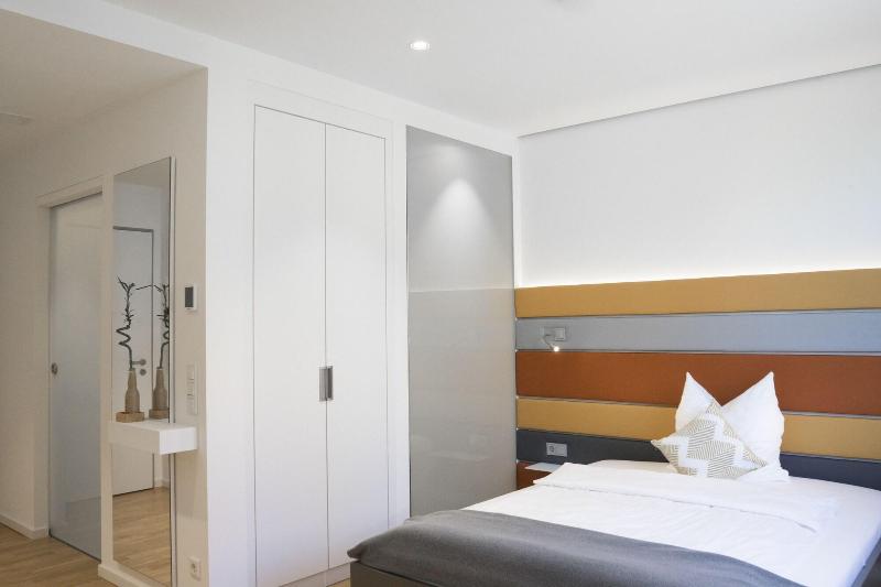 7 Hotel Boardinghouse image