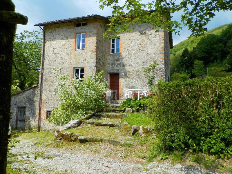 Dreamy Cottage In Trebbio With Swimming Pool image