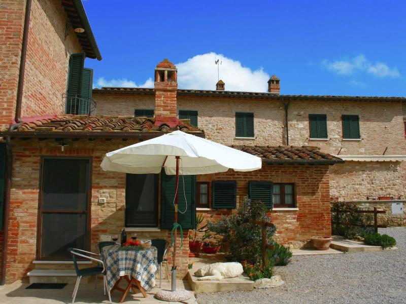 Gorgeous Cottage In Asciano With Swimming Pool image