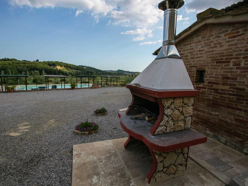 Gorgeous Cottage In Asciano With Swimming Pool image