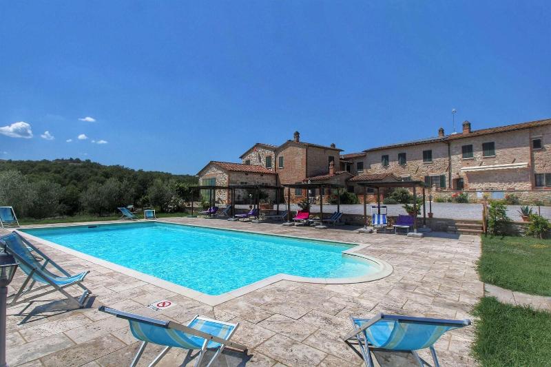 Gorgeous Cottage In Asciano With Swimming Pool image