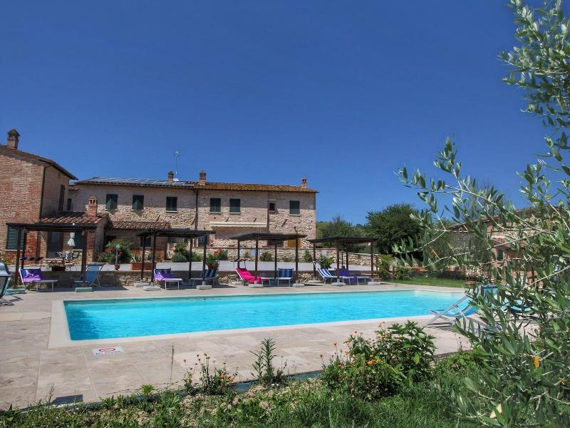 Gorgeous Cottage In Asciano With Swimming Pool image
