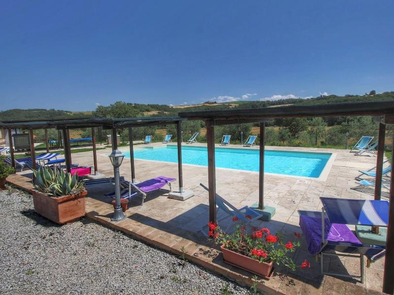 Gorgeous Cottage In Asciano With Swimming Pool image