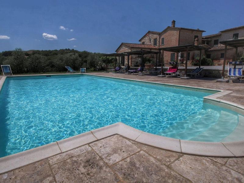 Gorgeous Cottage In Asciano With Swimming Pool image