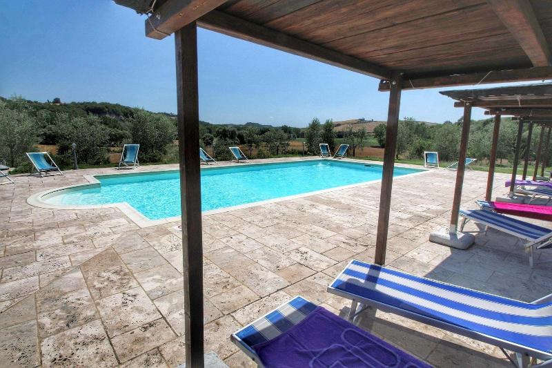 Gorgeous Cottage In Asciano With Swimming Pool image