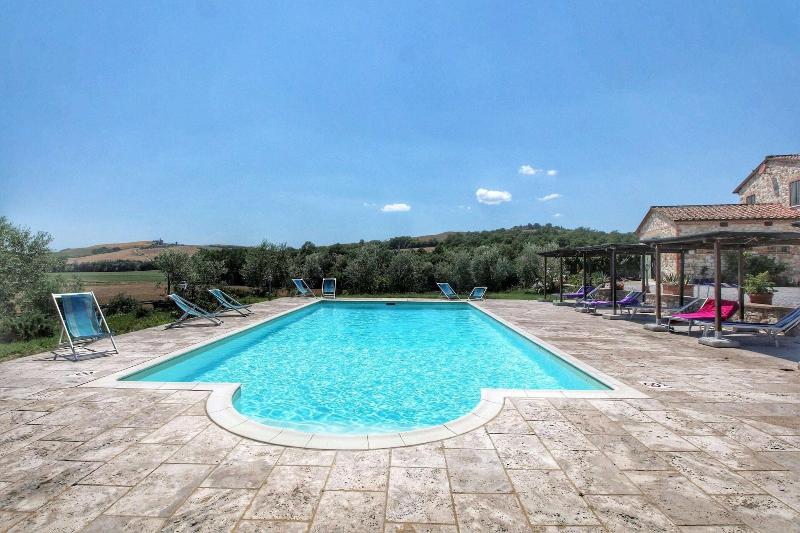 Gorgeous Cottage In Asciano With Swimming Pool image