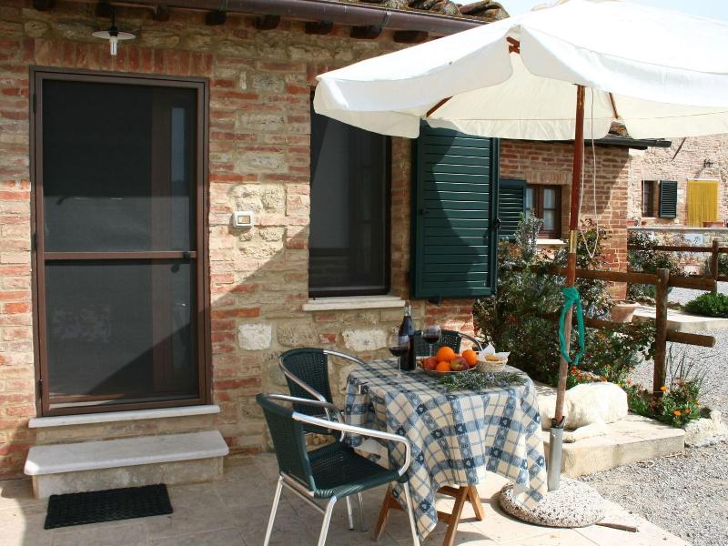 Gorgeous Cottage In Asciano With Swimming Pool image