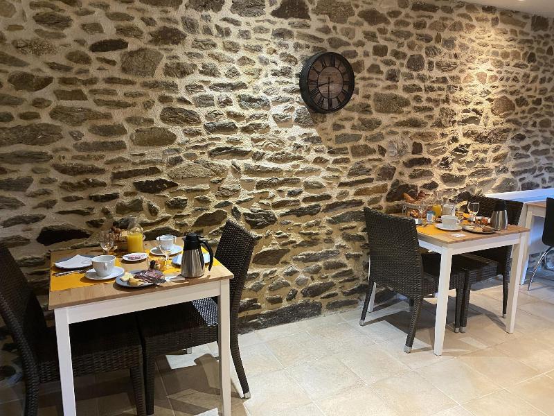 Ga Tes Et Maison Da ™ha Tes Domaine De La Garaye image