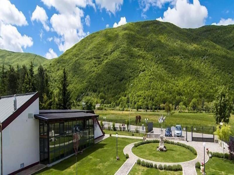 Ostello Parco D Abruzzo image