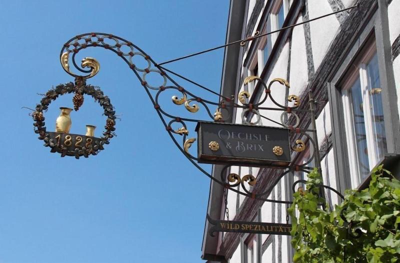 Weinhotel Oechsle Brix image