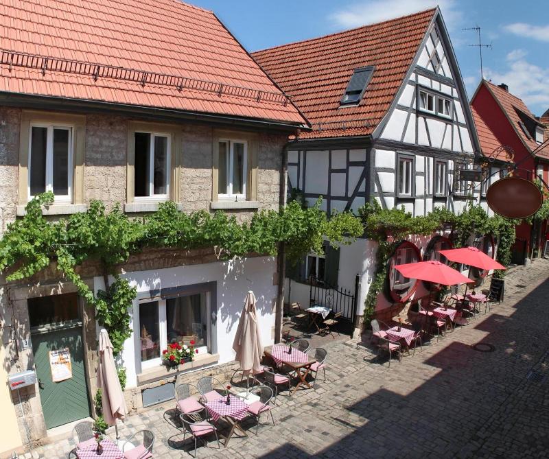 Weinhotel Oechsle Brix image