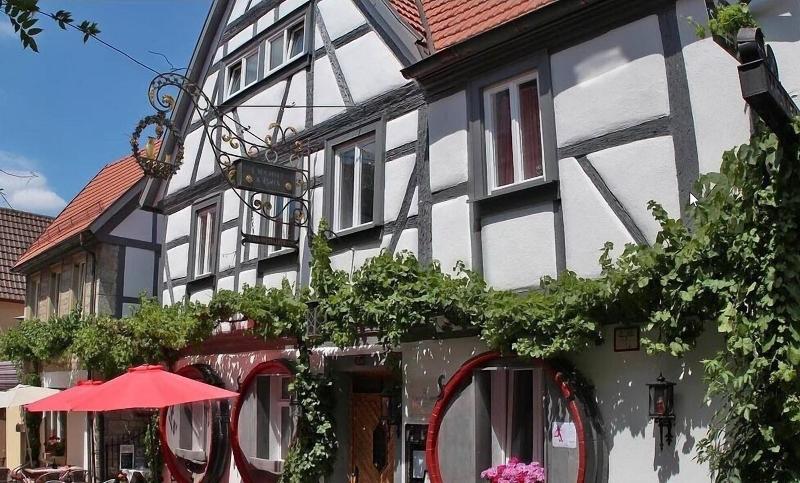 Weinhotel Oechsle Brix image
