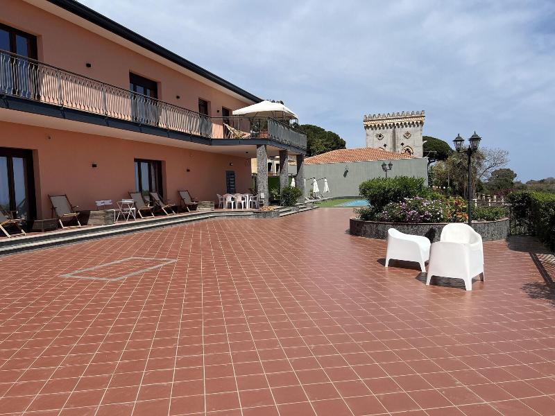 Villa Leucatia Bed Events image