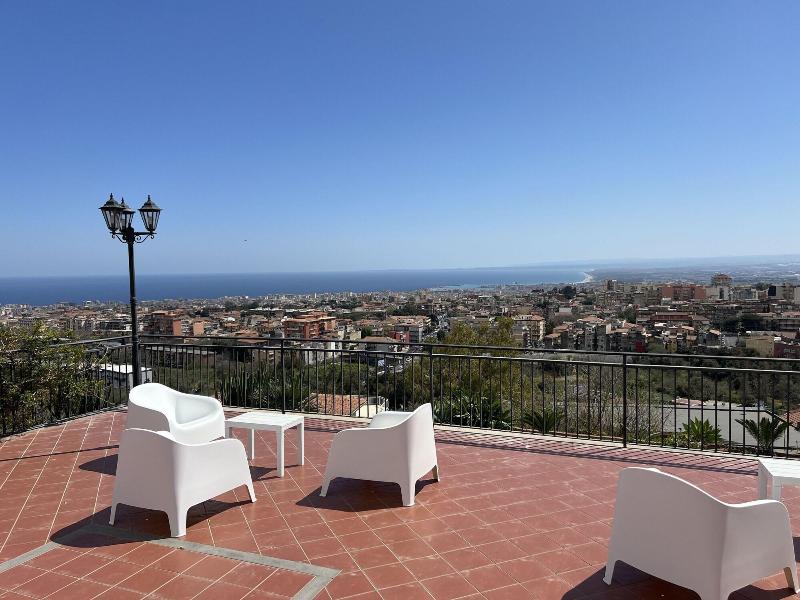 Villa Leucatia Bed Events image